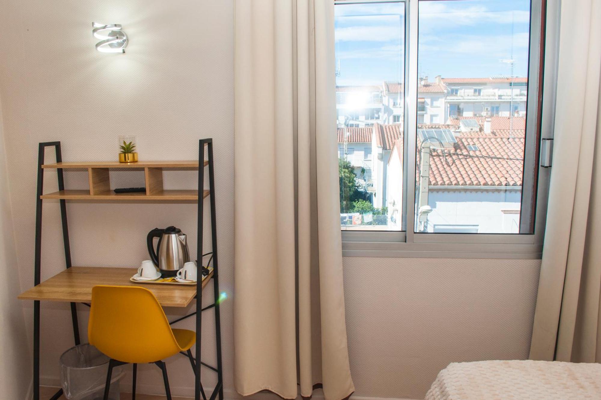 Hotel Kennedy Περπινιάν Εξωτερικό φωτογραφία